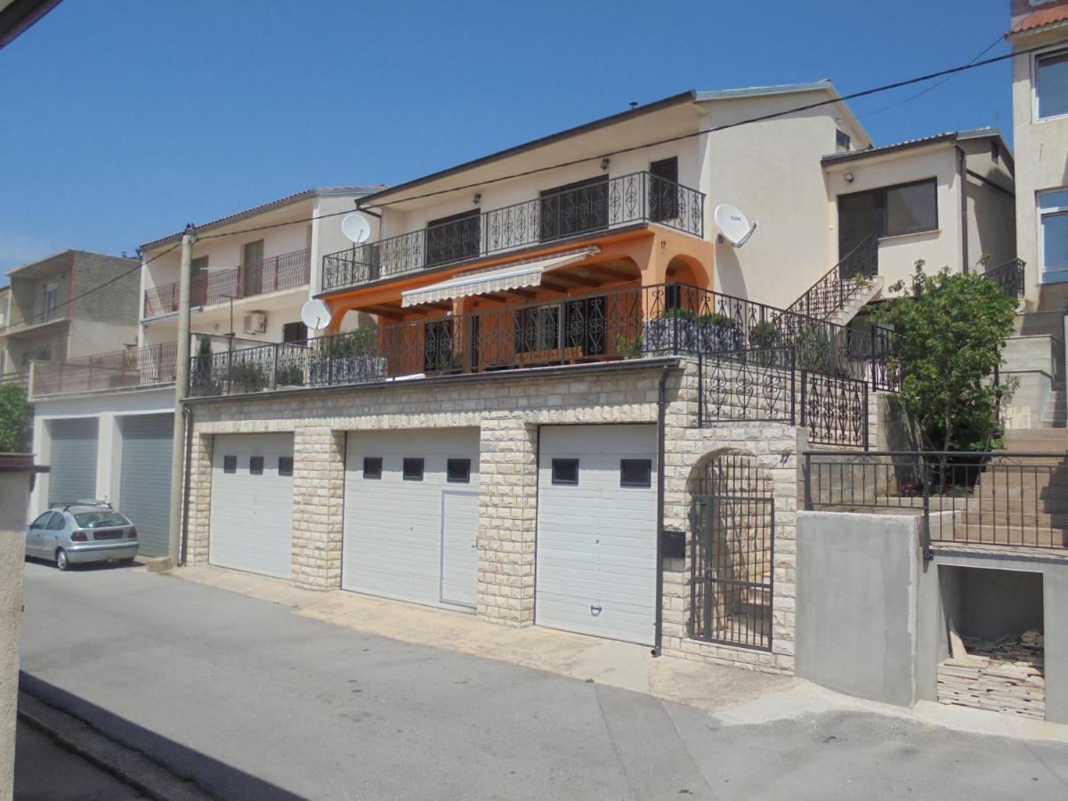 סנג' Apartment Maestral מראה חיצוני תמונה
