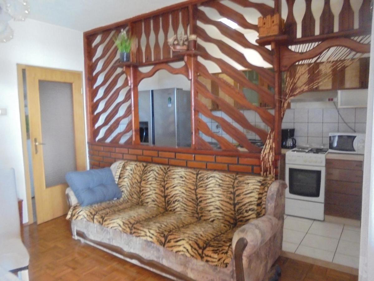 סנג' Apartment Maestral מראה חיצוני תמונה